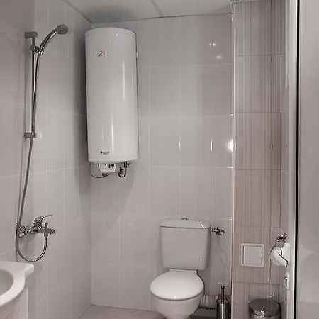 Apartment Апартамент За Гости 